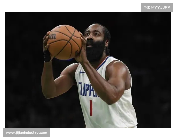 锋线悍将崛起:NBA新一代锋线巨星引领联盟风潮 锋线悍将崛起:NBA新一代锋线巨星引领联盟风潮